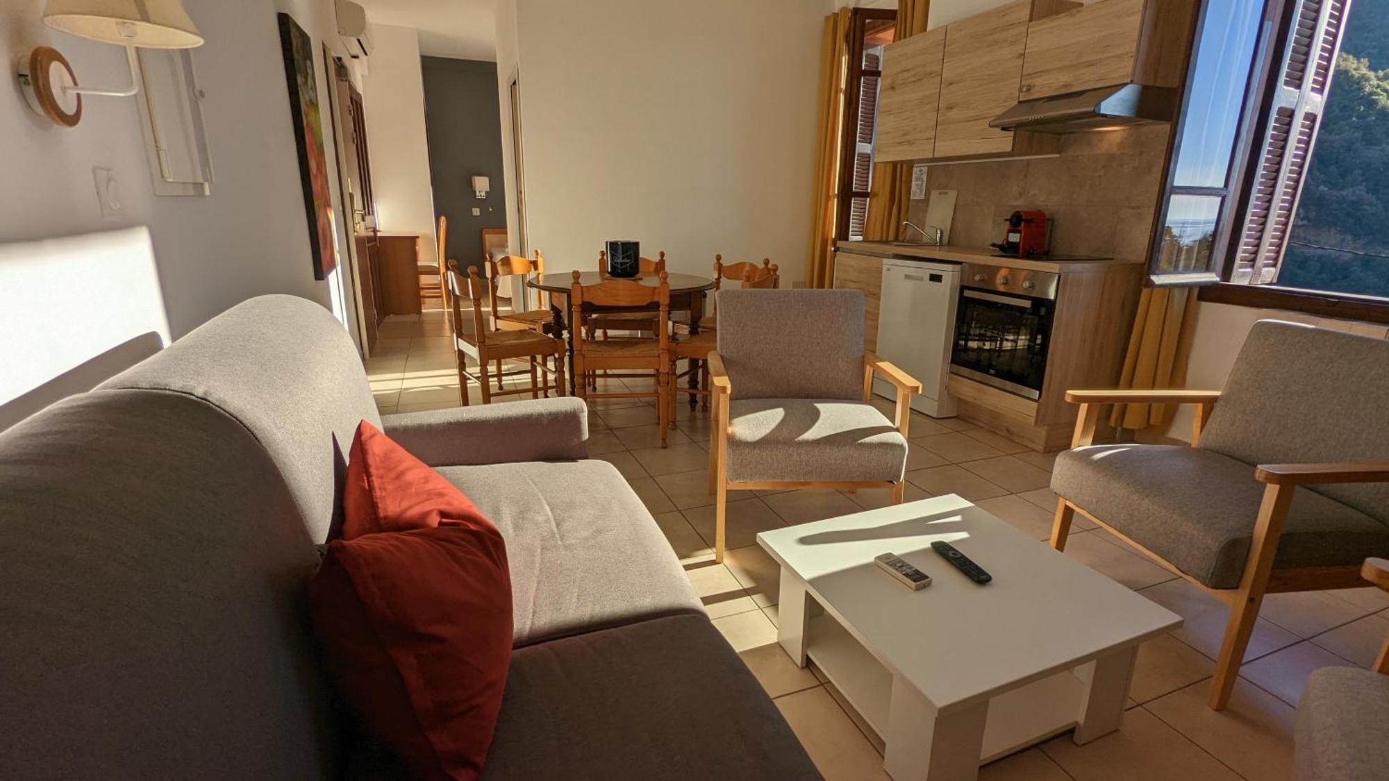 Le Porto T3 55M2 Vue Mer Immeuble Traditionnel En Pierre De Taille Avec Prestations Exceptionnelles Barbecue Ordinateur Videosurveillance Terrasse Panoramique 외부 사진