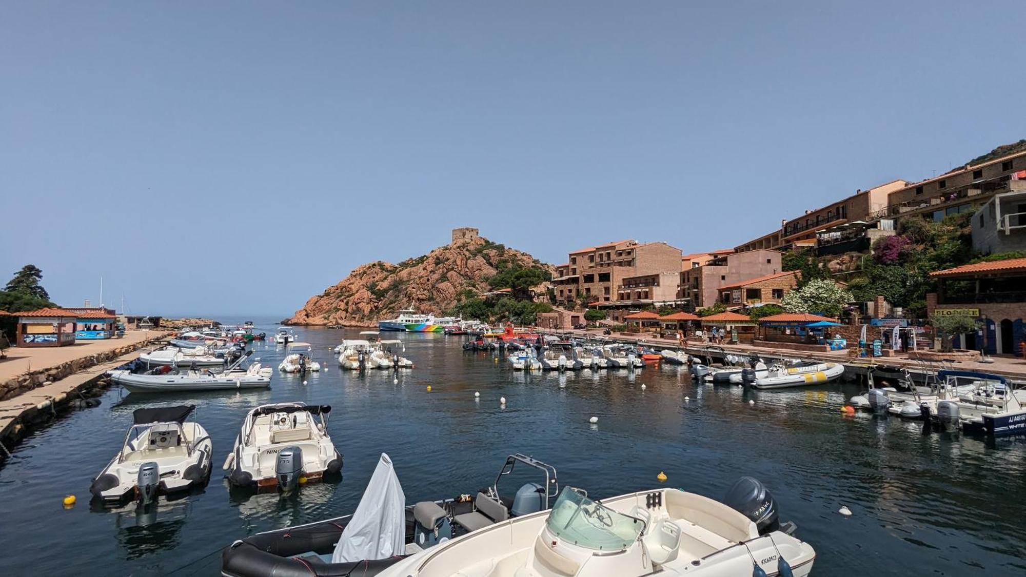 Le Porto T3 55M2 Vue Mer Immeuble Traditionnel En Pierre De Taille Avec Prestations Exceptionnelles Barbecue Ordinateur Videosurveillance Terrasse Panoramique 외부 사진