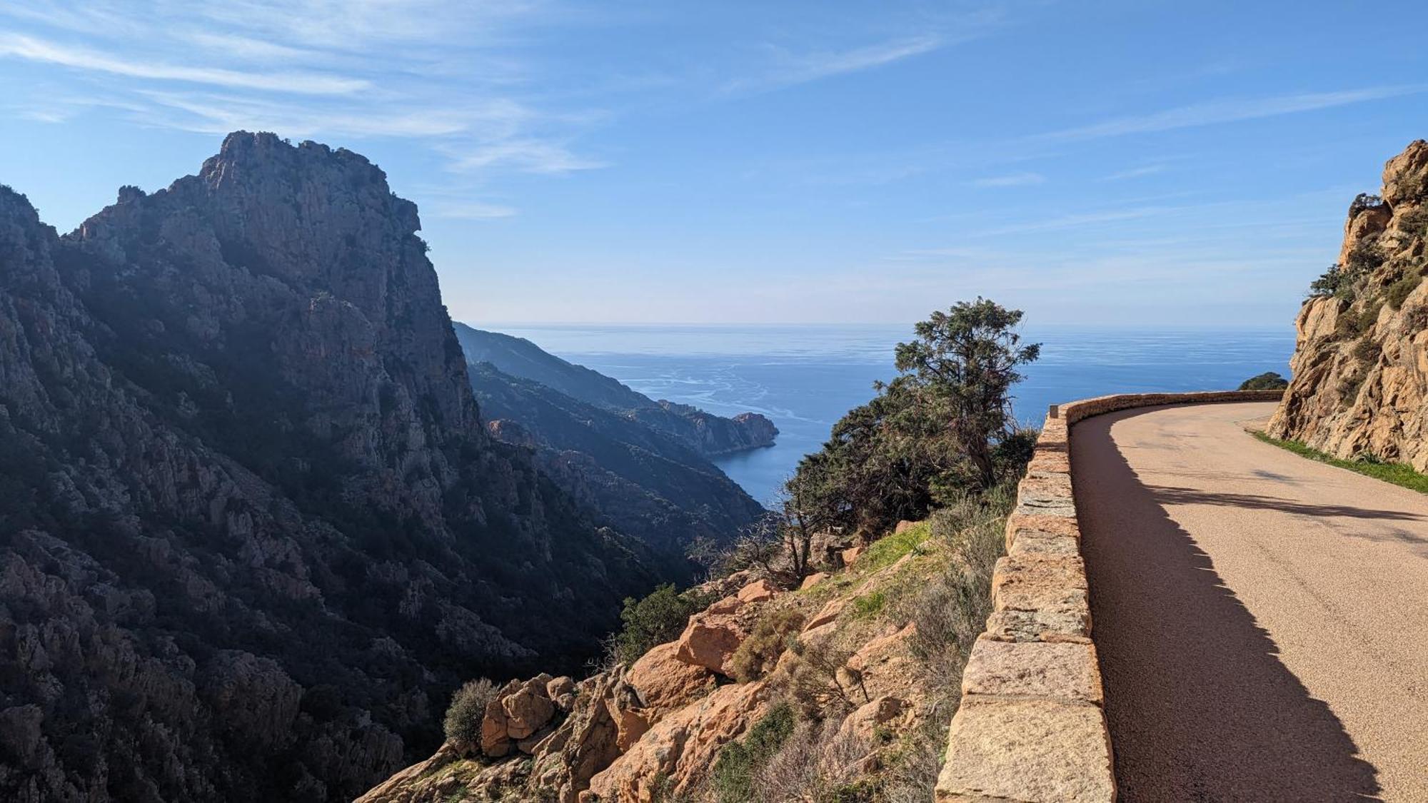 Le Porto T3 55M2 Vue Mer Immeuble Traditionnel En Pierre De Taille Avec Prestations Exceptionnelles Barbecue Ordinateur Videosurveillance Terrasse Panoramique 외부 사진